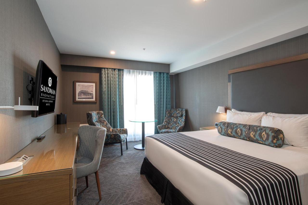 Sandman Signature Ottawa Airport Hotel Екстериор снимка