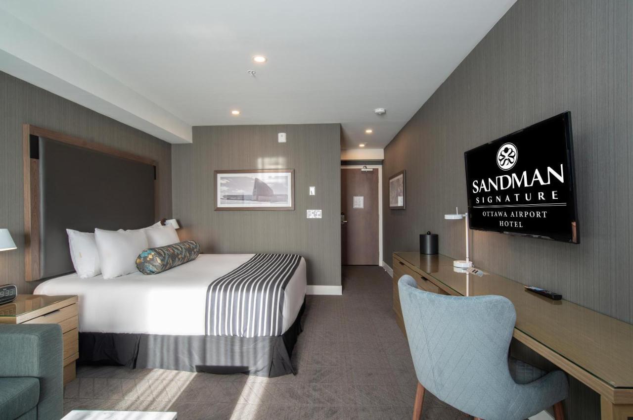 Sandman Signature Ottawa Airport Hotel Екстериор снимка
